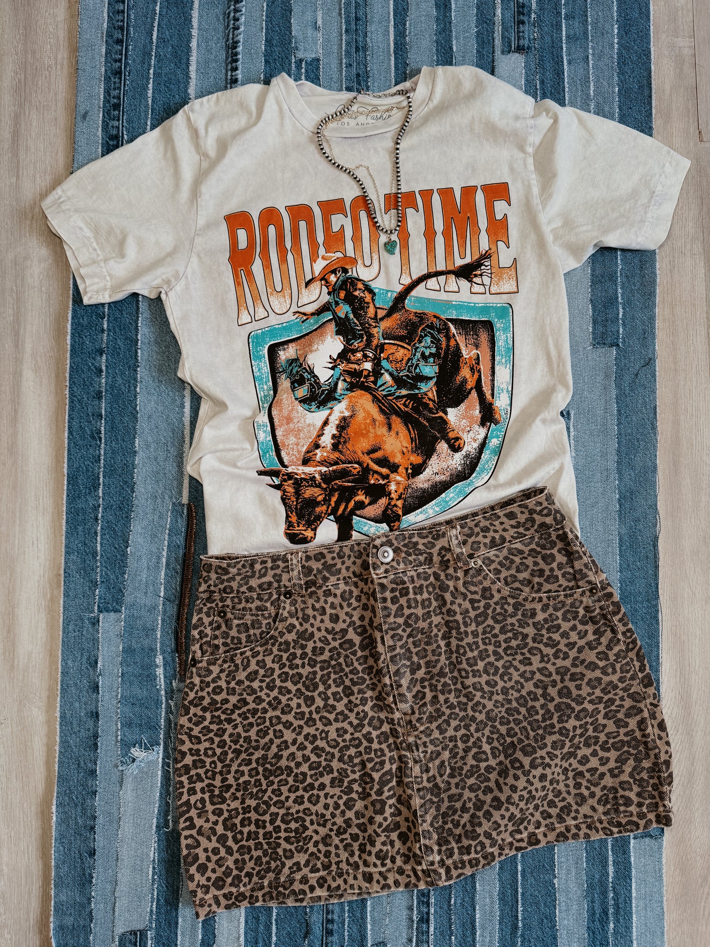 RODEO TIME GRAPHIC TEE