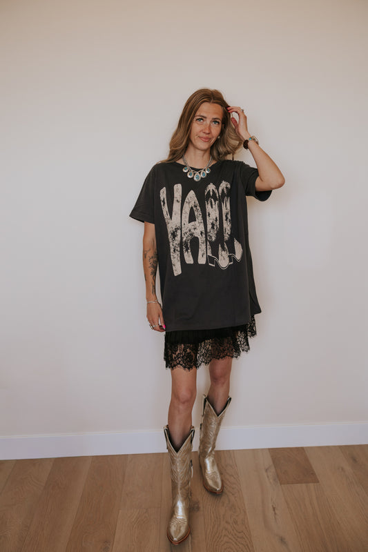 YALL GRAPHIC TEE