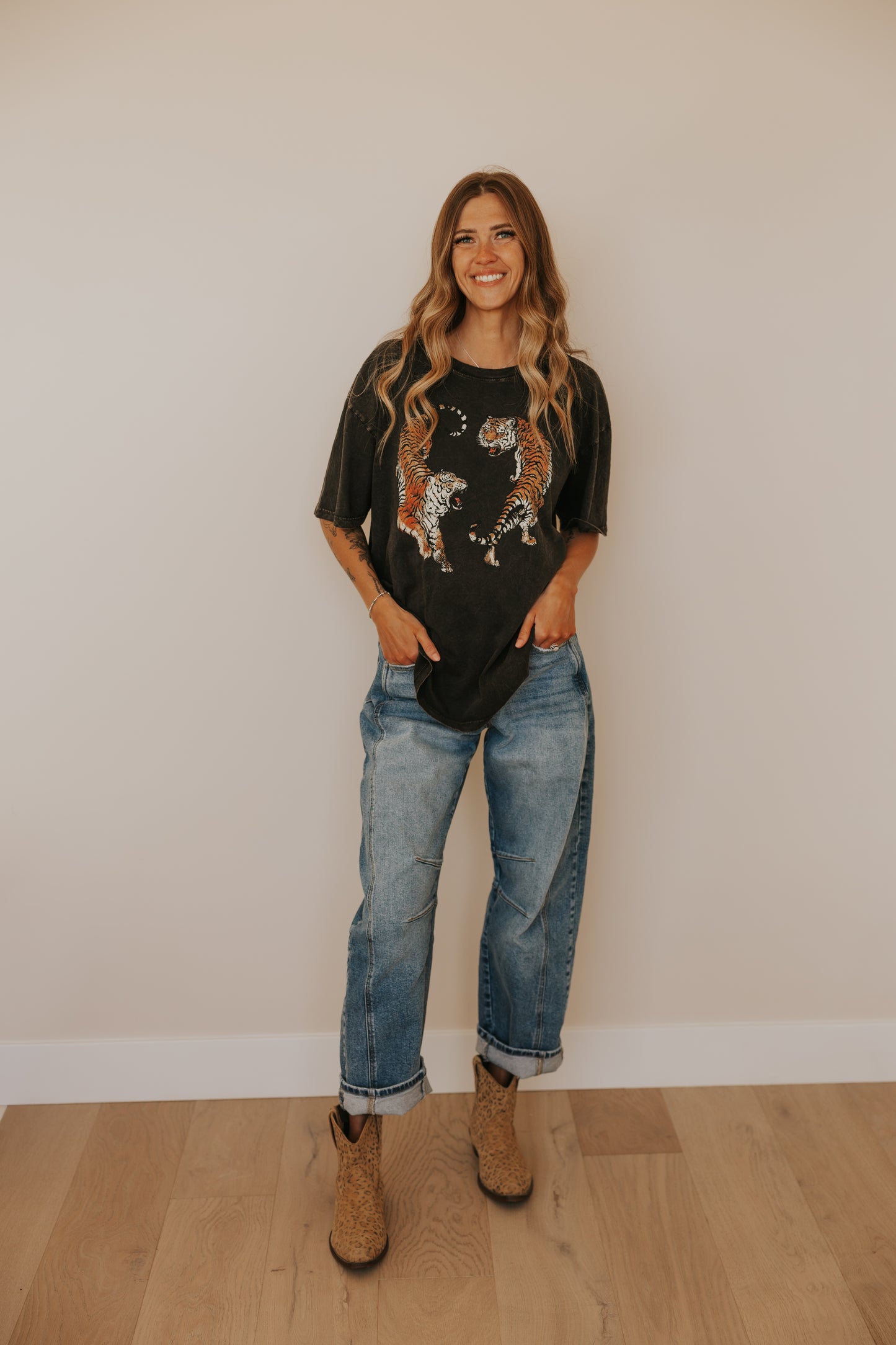 SEEING DOUBLE TIGER TEE