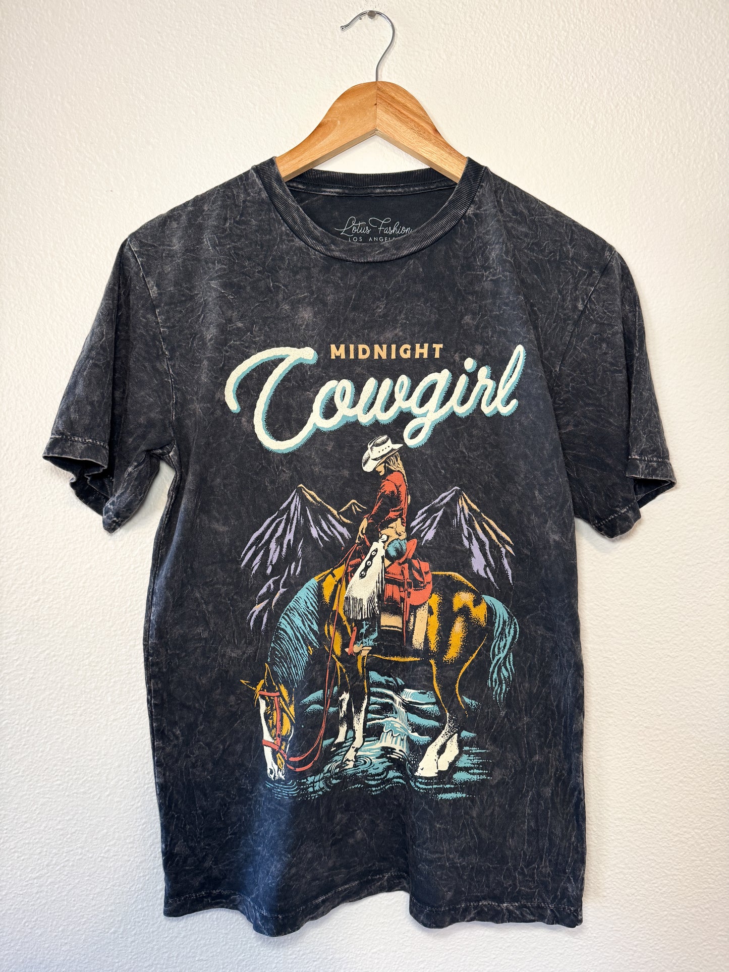 MIDNIGHT COWGIRL TEE