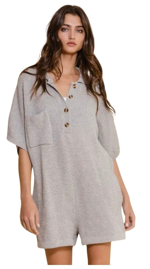 OVERSIZED GREY KNIT ROMPER
